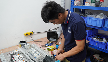  Verarbeitung von Elektropaneel 