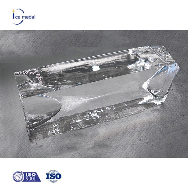 ICEMEDAL 5 Tonnen pro Tag direkter Kühlung Transparenter Blockeismaschine für Eisanlage