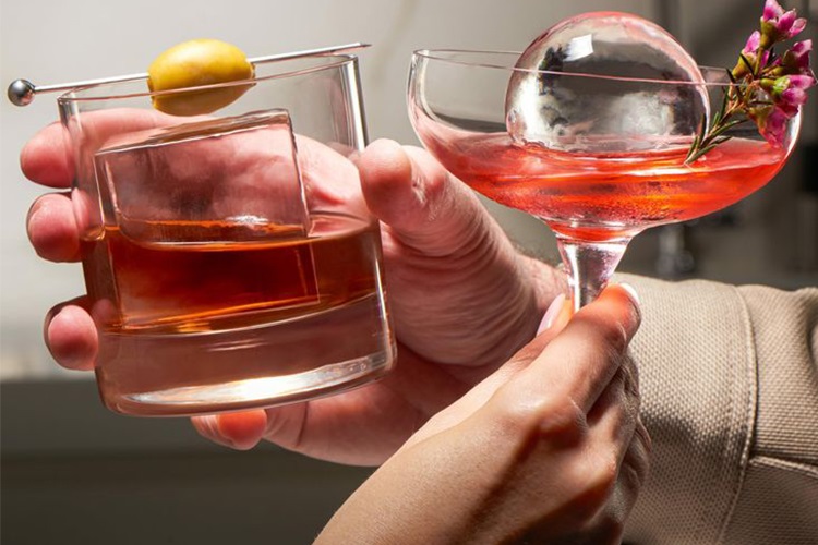 Eis für Cocktail