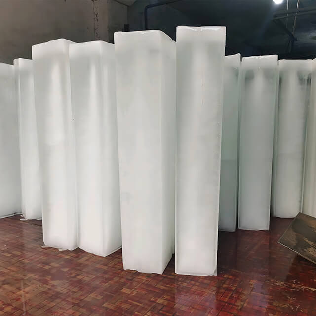 ICEMEDAL 30 Tonnen Automatische Blockeis -Eismaschine mit Eisdruckgerät